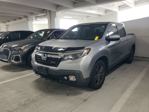 Used 2019 Honda Ridgeline Sport image 1