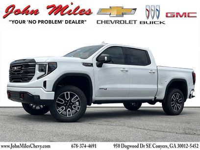 New 2025 GMC Sierra 1500 AT4 w/ Technology Package
