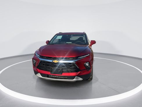 Used 2023 Chevrolet Blazer LT w/ Convenience Package image 3