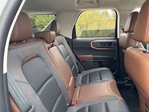 Used 2022 Ford Bronco Sport Outer Banks w/ Tech Package image 10