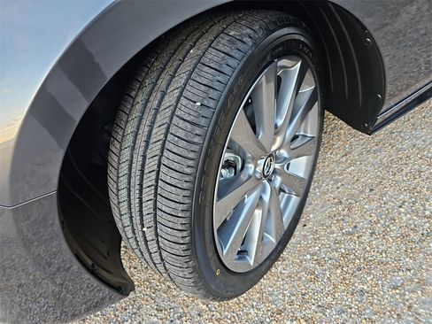 New 2026 MAZDA MAZDA3 2.5 S Preferred image 34