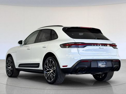 Certified 2026 Porsche Macan AWD/4WD image 3