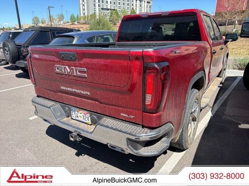 Used 2024 GMC Sierra 1500 SLT image 2