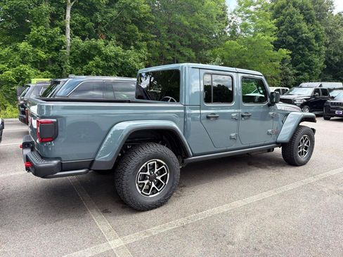 New 2026 Jeep Gladiator Rubicon AWD/4WD image 2
