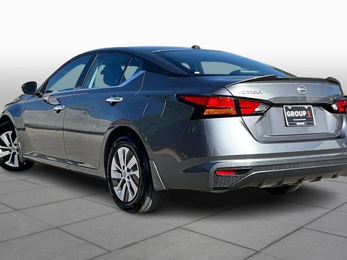 Certified 2025 Nissan Altima 2.5 S image 12