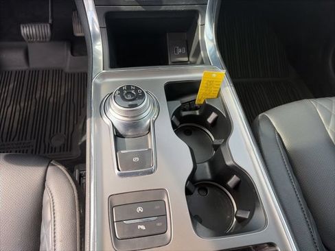 Used 2024 Ford Edge Titanium w/ Equipment Group 301A AWD/4WD image 14