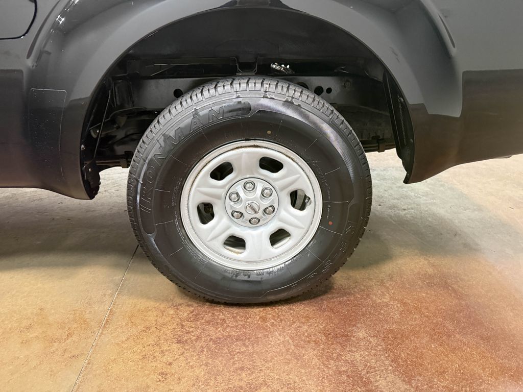 Used 2015 Nissan Frontier S RWD image 89