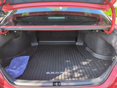 Used 2025 Toyota Camry LE w/ Convenience Package image 30