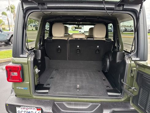 Used 2023 Jeep Wrangler Unlimited Sahara w/ Cold Weather Group image 6