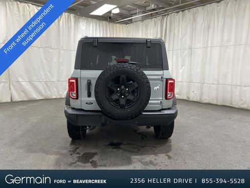 Used 2023 Ford Bronco Black Diamond image 4