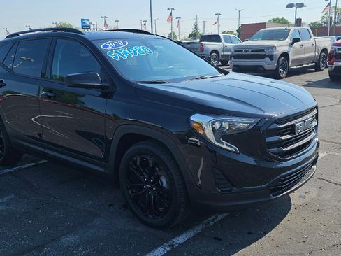 Used 2020 GMC Terrain SLE w/ Driver Convenience Package FWD image 1