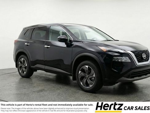 Used 2025 Nissan Rogue SV FWD image 1