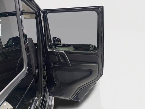 Used 2017 Mercedes-Benz G 550 image 36
