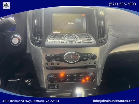 Used 2011 INFINITI G37 Journey w/ Premium Pkg RWD image 18