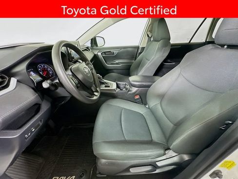 Certified 2020 Toyota RAV4 LE w/ All Weather Liner Package AWD/4WD image 20