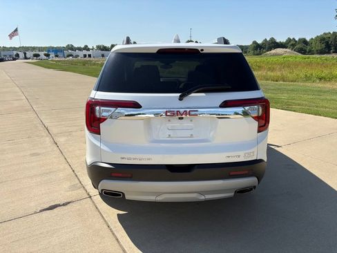 Used 2023 GMC Acadia SLT w/ Preferred Package AWD/4WD image 5