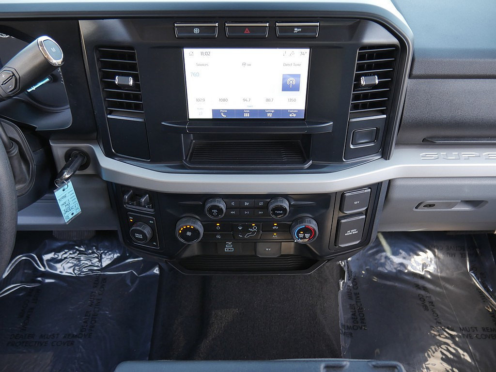 Used 2023 Ford F350 XLT AWD/4WD image 21
