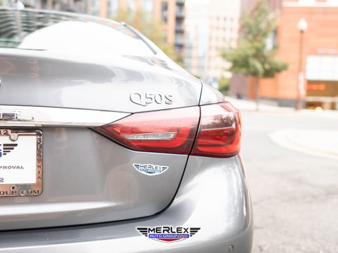 Used 2018 INFINITI Q50 Red Sport 400 w/ Sensory Package (Sport) image 47