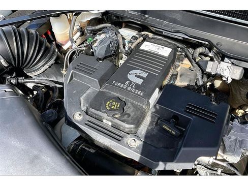 Used 2024 RAM 2500 Big Horn w/ Off Road Package AWD/4WD image 34