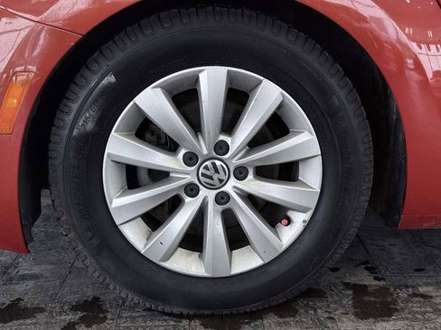 Used 2017 Volkswagen Beetle 1.8T Classic image 22