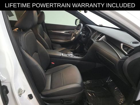 Certified 2025 INFINITI QX55 Essential AWD/4WD image 12