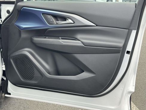 New 2026 Chevrolet Equinox EV LT image 26