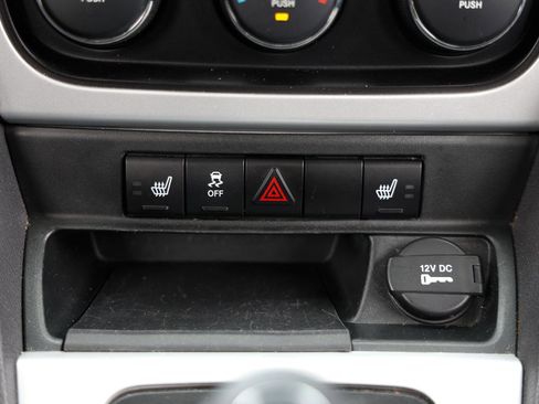Used 2011 Dodge Caliber Heat w/ Security Group FWD image 28
