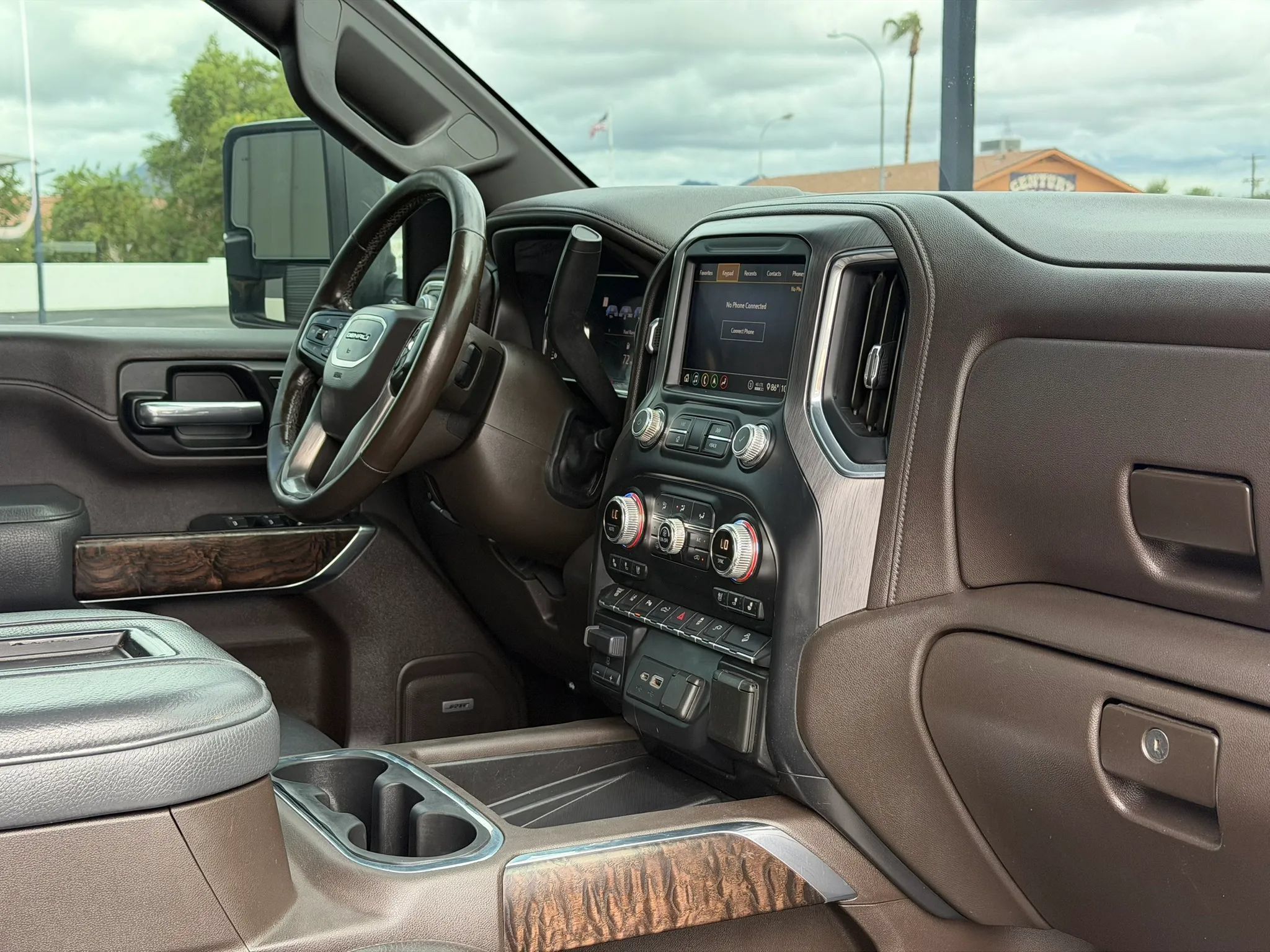 Used 2020 GMC Sierra 2500 Denali w/ Denali Ultimate Package AWD/4WD image 34