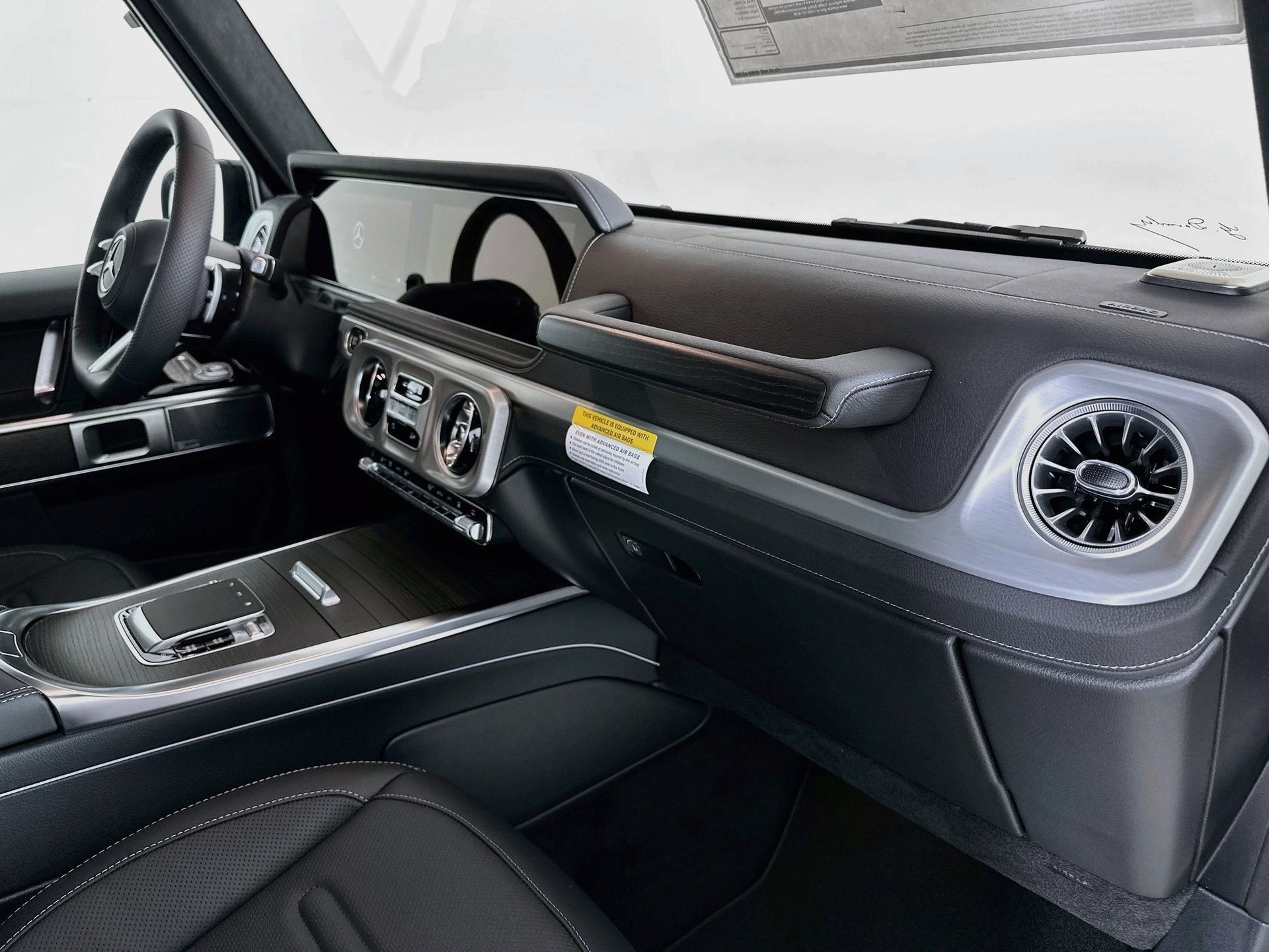 New 2027 Mercedes-Benz G 580 e image 32