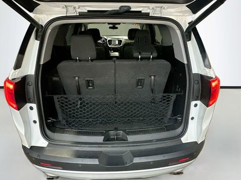 Used 2019 GMC Acadia SLE w/ Driver Alert Package I image 27