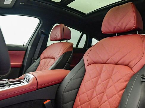 New 2026 BMW X6 M60i image 27