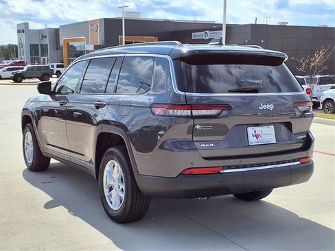 New 2025 Jeep Grand Cherokee L Laredo w/ Trailer Tow Package image 2