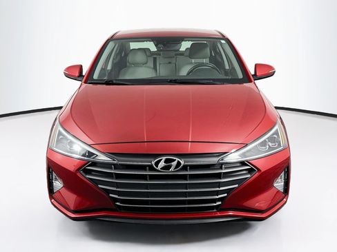 Used 2019 Hyundai Elantra Limited w/ Cargo Package FWD image 7