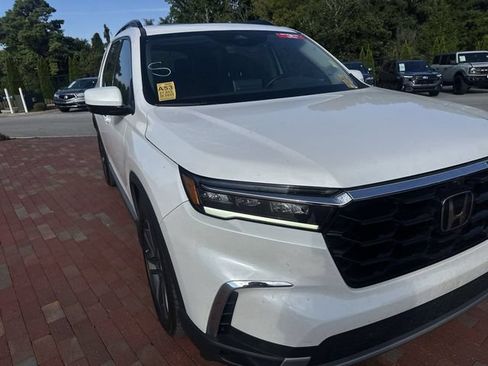 Used 2025 Honda Pilot Elite image 20