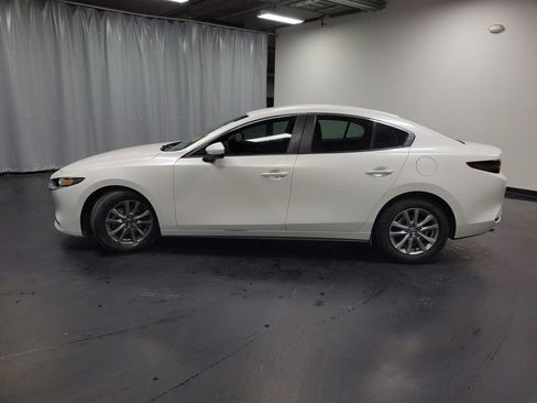 Used 2019 MAZDA MAZDA3 Base image 6