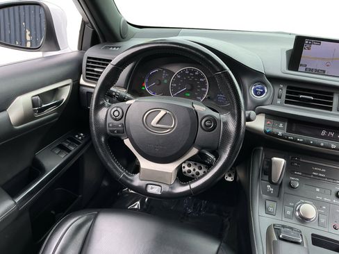Used 2017 Lexus CT 200h w/ Navigation System Package FWD image 11