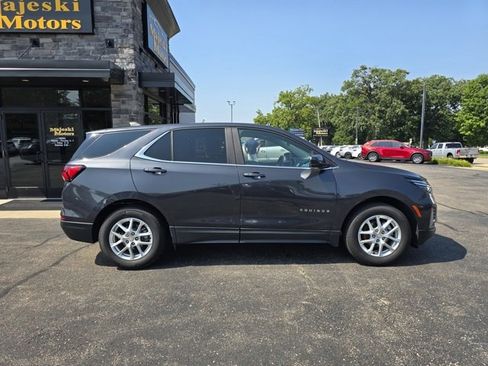 Used 2023 Chevrolet Equinox LT image 7