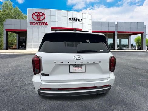 Used 2023 Hyundai Palisade Calligraphy image 30