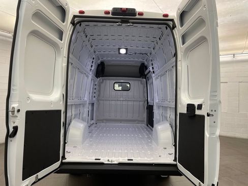 New 2026 RAM ProMaster 3500 w/ Safety Group FWD image 6