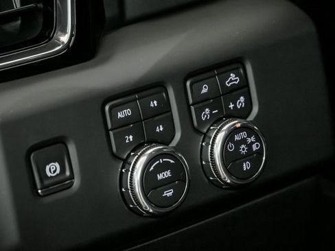 New 2026 GMC Sierra 1500 Denali w/ Denali Reserve Package image 11