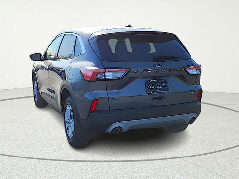 Used 2021 Ford Escape SE w/ Convenience Package image 5