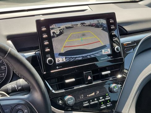 Used 2022 Toyota Camry SE w/ Audio Upgrade Package FWD image 29