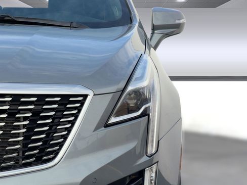 Certified 2024 Cadillac XT5 Premium Luxury image 9