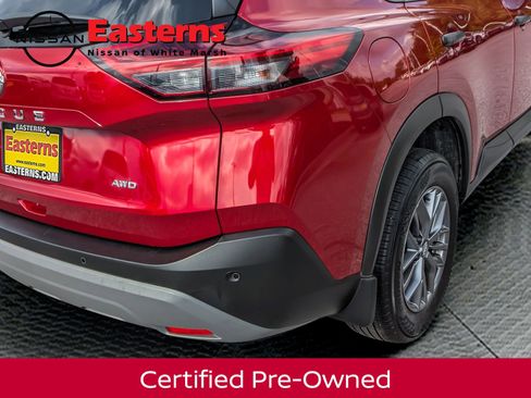Used 2023 Nissan Rogue S AWD/4WD image 13