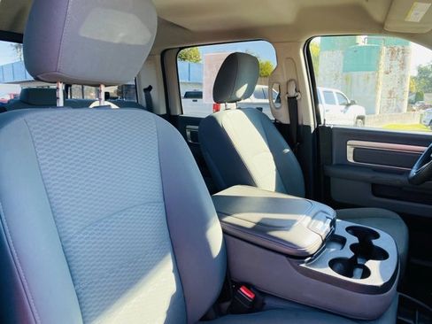 Used 2019 RAM 1500 Classic SLT image 16