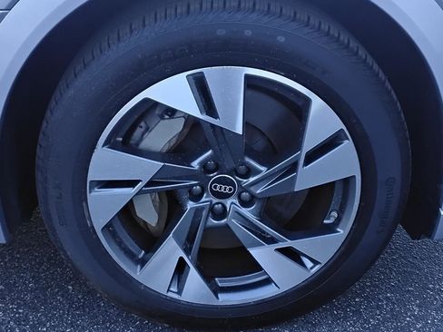 Certified 2022 Audi e-tron Premium w/ Convenience Plus Package image 13