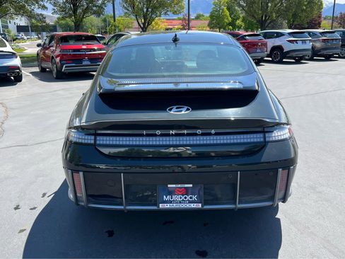 Used 2024 Hyundai Ioniq 6 SEL AWD/4WD image 9