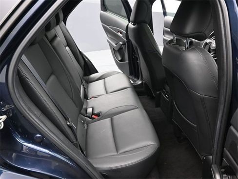 Certified 2024 MAZDA CX-30 AWD 2.5 S w/ Preferred Package image 28