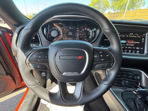 Used 2020 Dodge Challenger SXT w/ Driver Convenience Group RWD image 12
