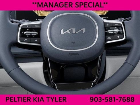 New 2026 Kia Carnival EX image 23